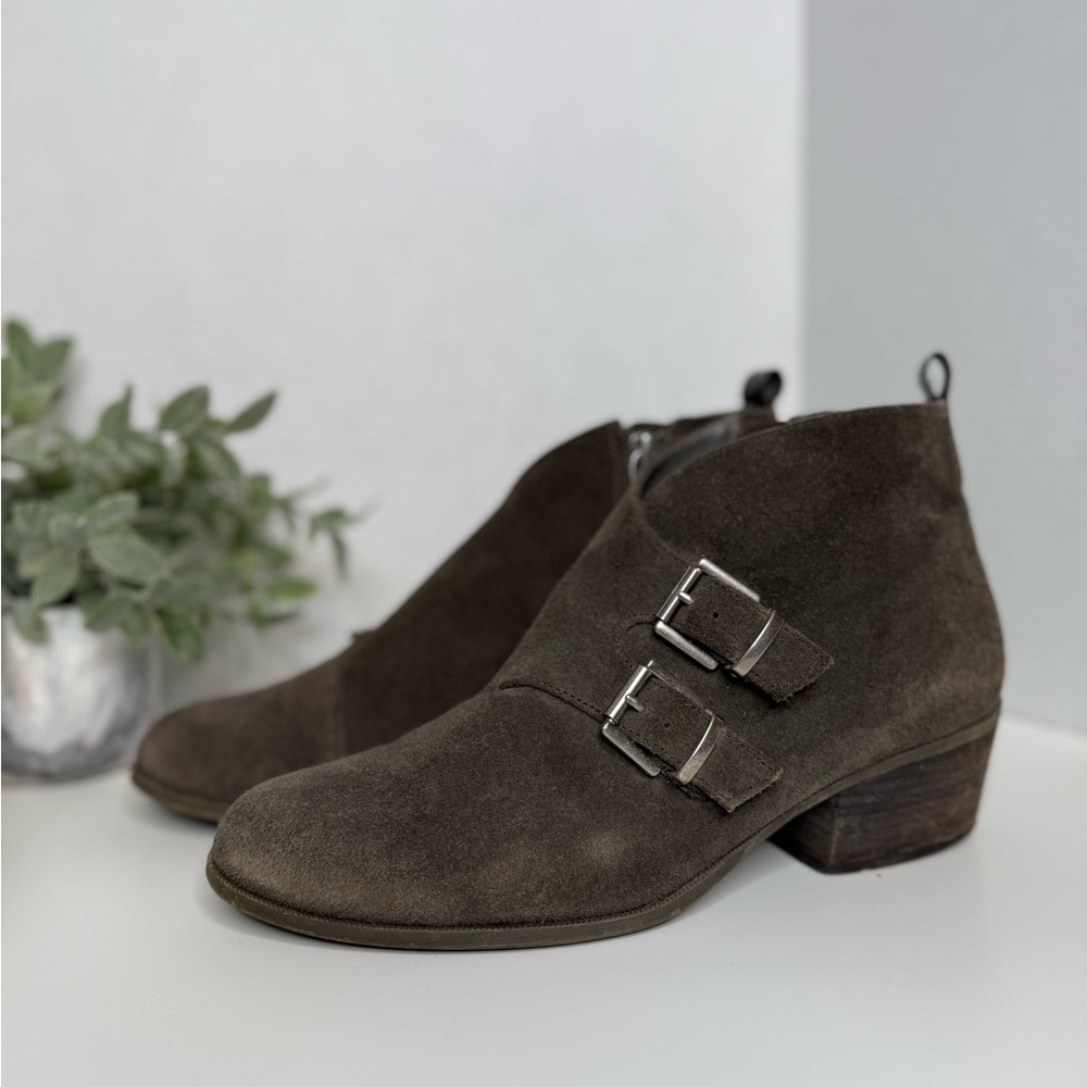 Ellen Tracy Romero Brown Womens Booties Size 10 Genuine Leather Streetwear Suede